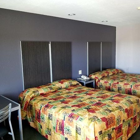 Executive Inn פסדינה מראה חיצוני תמונה