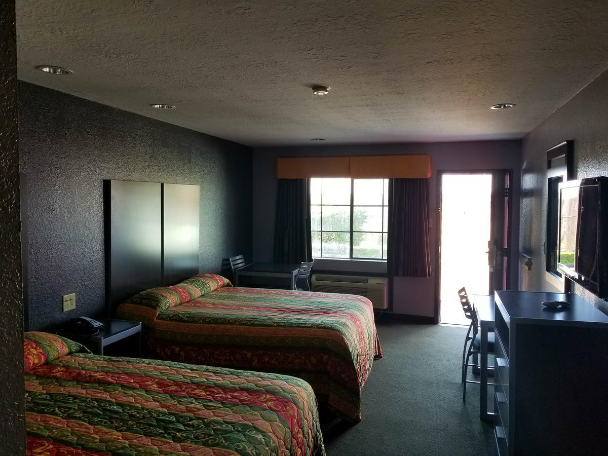 Executive Inn פסדינה מראה חיצוני תמונה