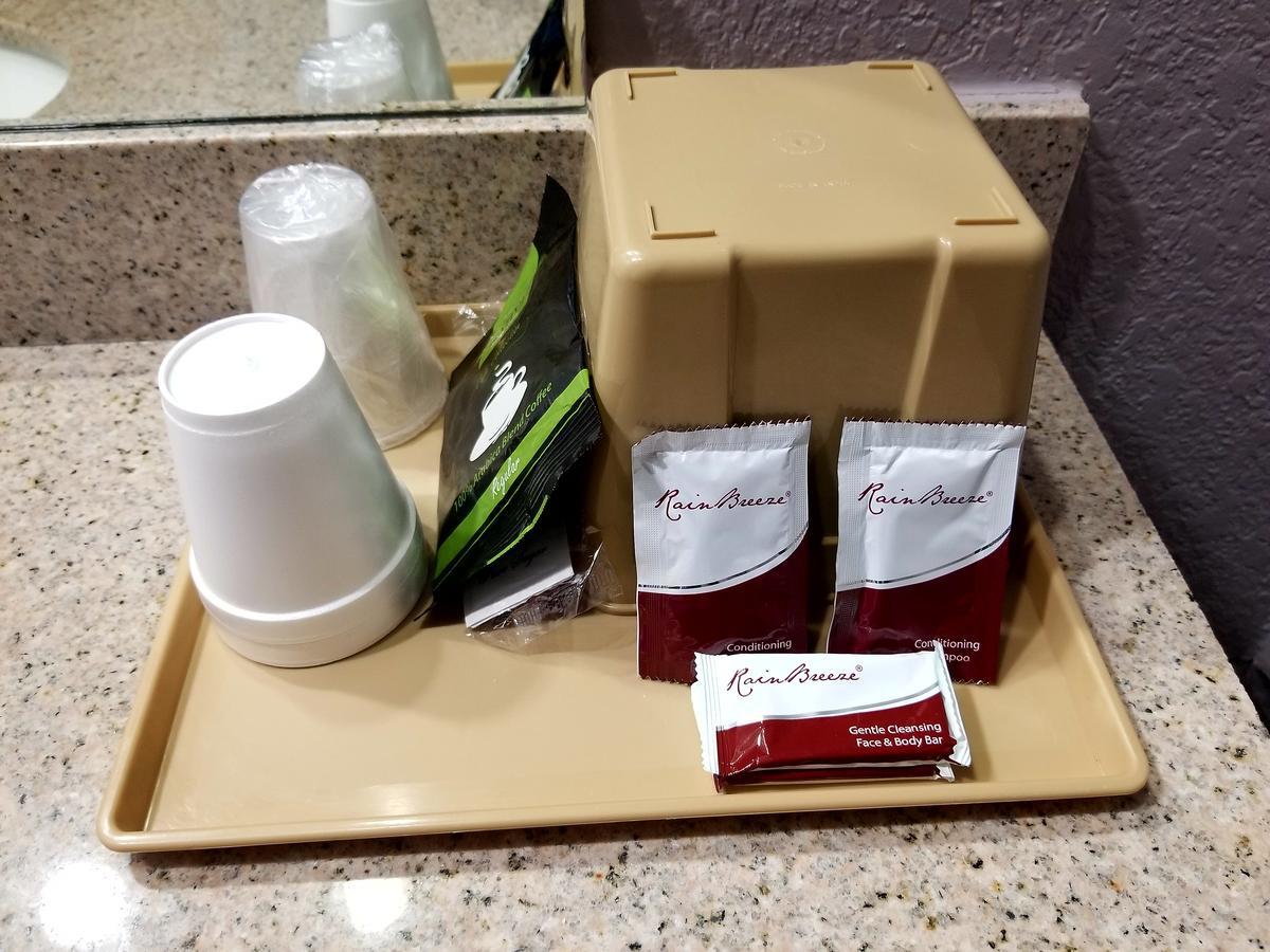 Executive Inn פסדינה מראה חיצוני תמונה
