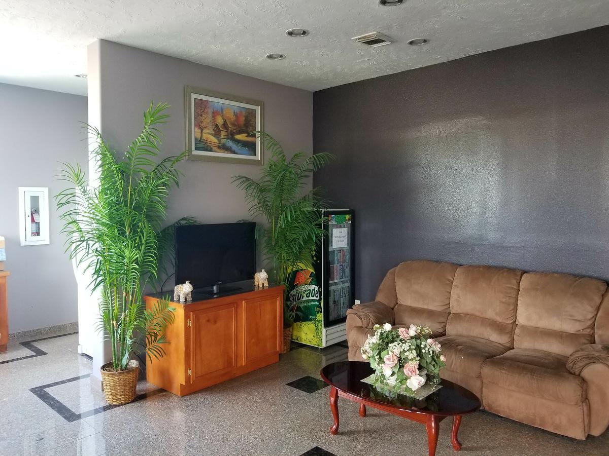 Executive Inn פסדינה מראה חיצוני תמונה